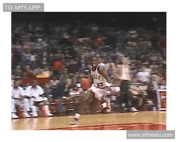 乔丹在对阵太阳的比赛中狂砍55分展现传奇风采与篮球天赋