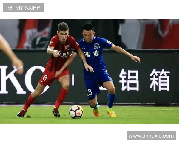 中超焦点战建业迎战上港争夺季后赛资格全力以赴展现球队实力